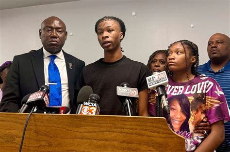 Last Messages Between Sonya Massey And Sister Before Tragic 911 Call Leads To Fatal Police Shooting