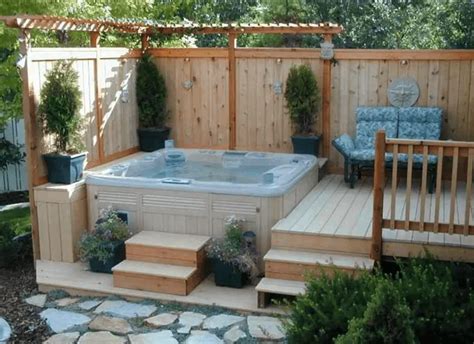 20 Decent Outdoor Winter Hot Tub Design Ideas - Talkdecor