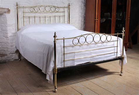 Elegant Simple Winfield All Brass King Size Bed 642479 Uk