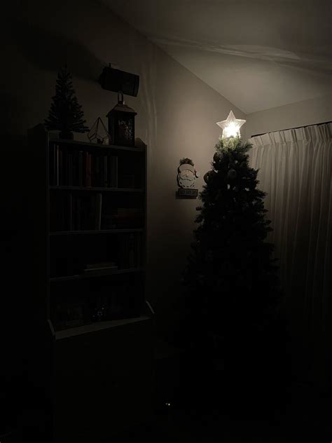 My Christmas tree corner : r/CozyPlaces