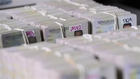 La atrevida imagen de Irina Baeva la actriz se lució en bikini durante su cuarentena Infobae