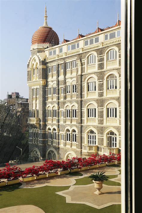 Mumbai, India: A Luxurious Stay at the "Grand Heritage" Taj Mahal ...