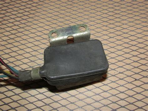 75 76 Datsun 280z Oem Seat Belt Timer Interlock Relay 25230 N4200