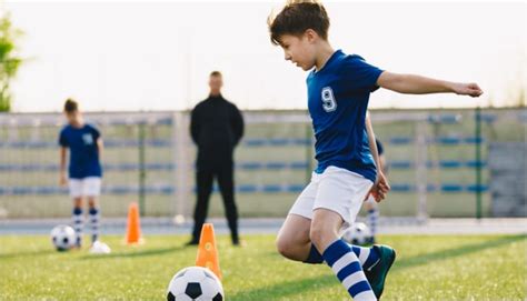 Soccer Drills for 7 Year Olds | U7 Essential Skills & Training