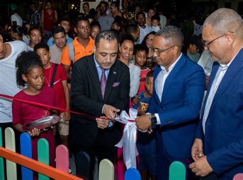 Secretário de Estado Lourenço Lopes preside à inauguração da Praça da