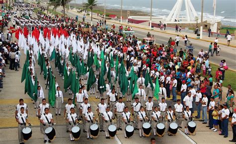 Todo listo para el desfile del 20 de Noviembre | Municipio de Coatzacoalcos