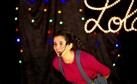 Le No L De Lola Spectacle Enfants Interactif Cirque Pour Enfants Par