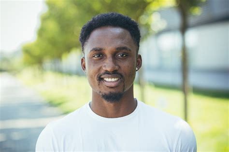 Premium Photo Portrait Of Young Millennial African American Man