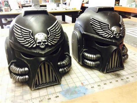 These Warhammer 40k Black Templar Champion Helmets Are A Thing Of