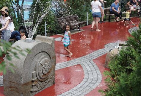 Destination Playground Chelsea Waterside Park In New York City