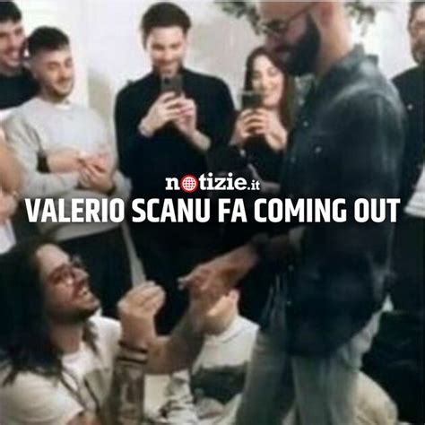 Valerio Scanu Fa La Proposta Di Matrimonio Al Suo Compagno Video