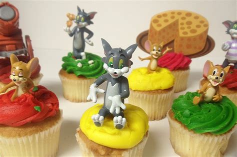 Tom And Jerry 11 Piece Birthday Cupcake Topper Set Featuring Tom Jerry