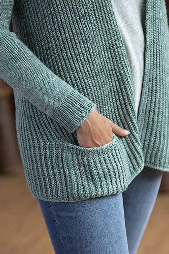 Ravelry Folio Cardigan Pattern By Ewelina Murach