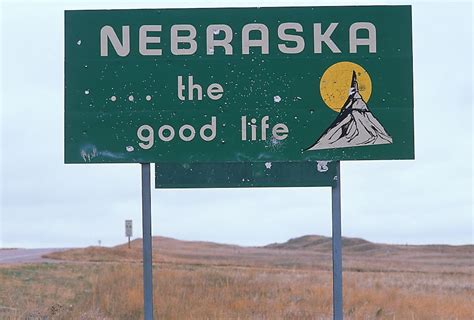 Which States Border Nebraska? - WorldAtlas.com