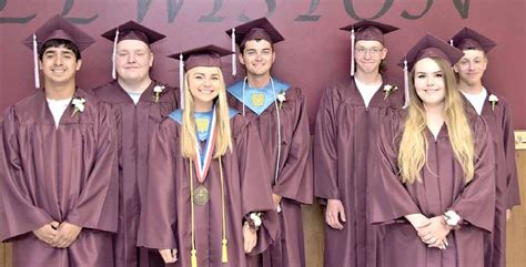 Lewiston Consolidated finally holds graduation | Pawnee Republican