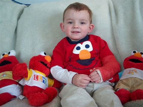 Blogging Kellan: Elmo and the Cast