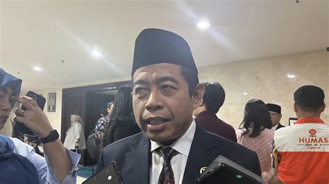 DPRD DKI Anggarkan Rp2 3 Triliun Untuk Program Sekolah Gratis Di 2025