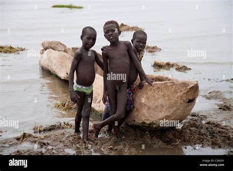 Daasanach Menschen In Thiopien Afrika Kinder Kinder Jungen