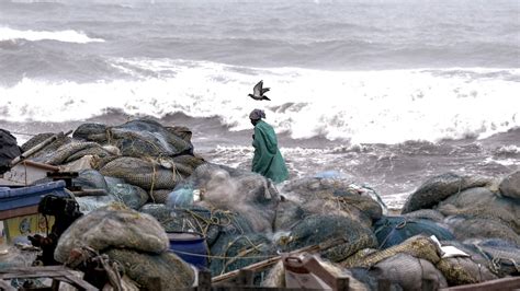 Cyclone Michaung To Hit Andhra Pradesh Tamil Nadu Coasts Today