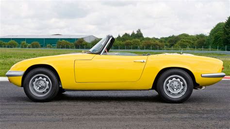 Lotus Elan 1 Cars One Love