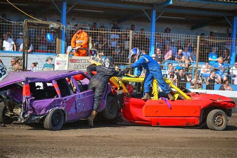 Pre 1990 Unlimited Banger Testimonial In King S Lynn Honoured Maarten