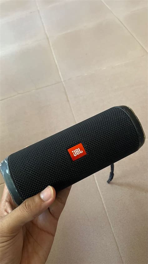 Jbl Flip 4 Original Audio Soundbars Speakers Amplifiers On Carousell