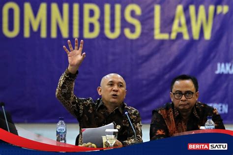 Menkop Dan Ukm Ajak Ukm Terapkan Prosedur Pencegahan Penyebaran Covid