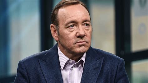 Kevin Spacey Z Oficjalnymi Zarzutami Dopu Ci Si Pono A Czterech