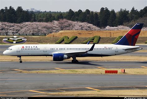 N Us Delta Air Lines Boeing Wl Photo By Yoshiharu Mohri Id