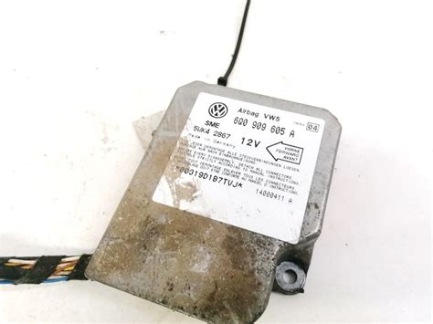 6Q0909605A 5WK42867 Airbag Crash Sensors Module Volkswagen Golf 2000 1