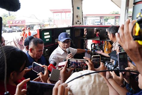 Kemendag Melakukan Penyegelan Spbu Rest Area Km Jakarta Cikampek