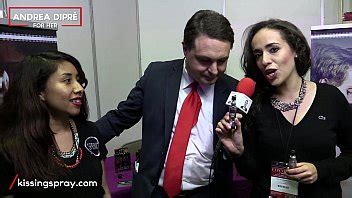 Andrea Diprè per LEI kissingspray XVIDEOS