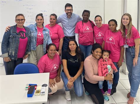 Integrantes Do Projeto Capacete Rosa Recebem Treinamento Na Univates