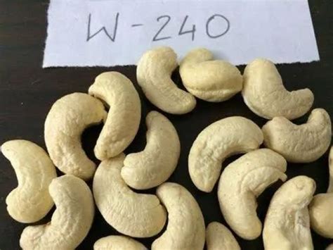 Raw Ivory W Cashew Nut Packaging Size Loose At Best Price In Asansol