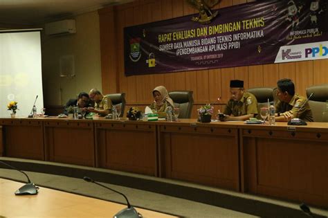 Infokom Gelar Rapat Evaluasi Dan Bimtek Ppid Pontas Id