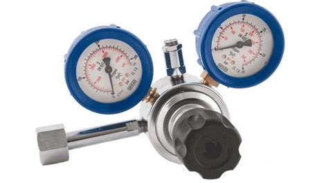 Pressure Regulators For Gas Or Liquids Up To 220 400bar