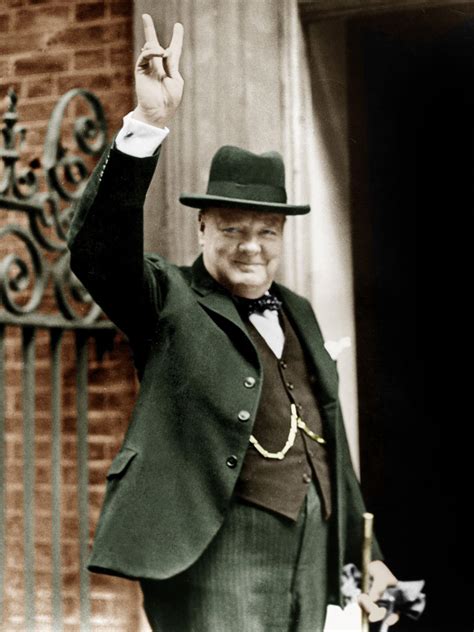 Winston Churchill Biography