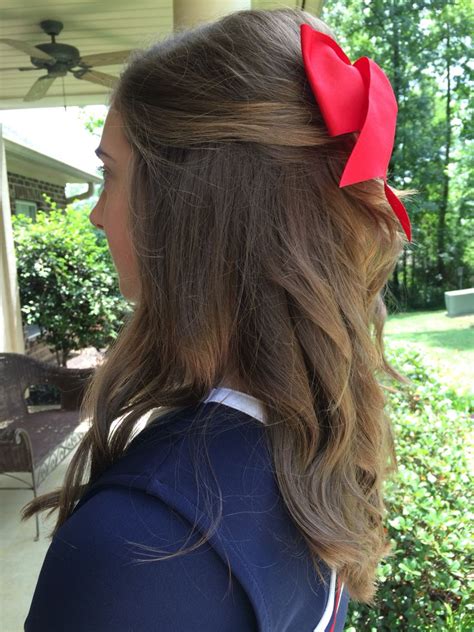 17 Fantastic Cute Half Up Down Hairstyles For Cheer