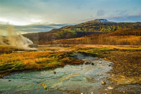 Visiter Le Geyser De Geysir Islande A Faire Voir Le Geyser De