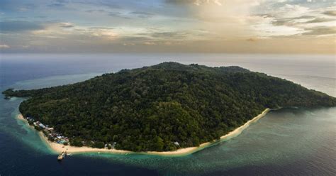 Pesona Pulau Banda di Maluku Yang Membuat Belanda Tergila-gila di Jaman ...