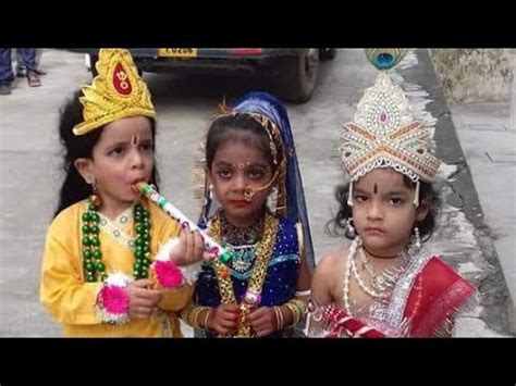 Us bansuri wale ki krishna bhajan - YouTube