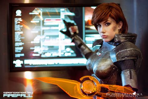 Amazing Female Mass Effect Commander Shepard Cosplay Biotic God