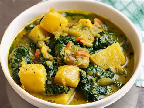 Aloo Palak Sabji Recipe Potato Spinach Curry Sagar Kitchen