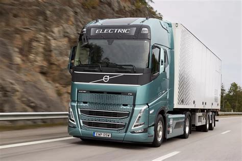 Volvo Fh Electric Wins International Truck Of The Year 2024