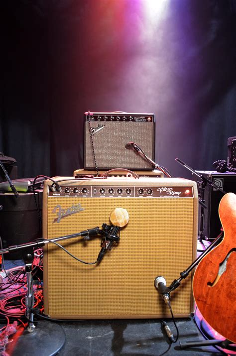 Gary Clark Jrs Live Amp Setup Vintageguitars Fender Guitar Amps