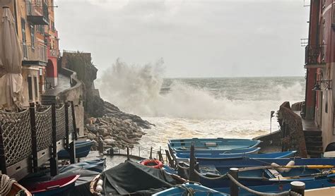 Nuvole E Qualche Pioggia Le Previsioni 3B Meteo Per L Inizio Della