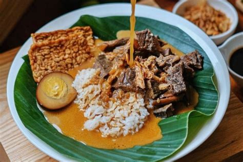 Resep Nasi Gandul Khas Pati Kuahnya Gurih Mencuri Hati