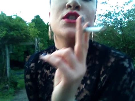 Bexbb9 Bexbb Full Min Of Me Smoking Outside Topless Be My