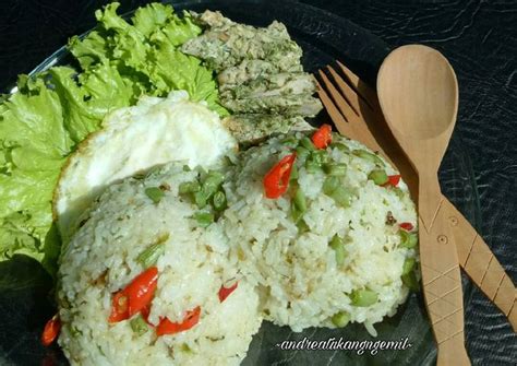 Resep Nasi Goreng Tuna Cabe Hijau Oleh Andrea Nicolas Cookpad