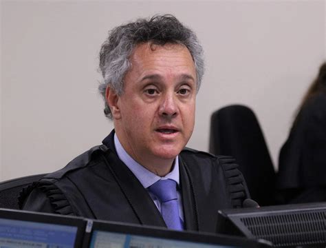 Desembargador Do Trf Nega Pedido De Advogados Para Apreender